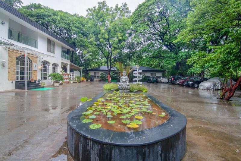 Hotel Mint Koregaon Park Pune Esterno foto